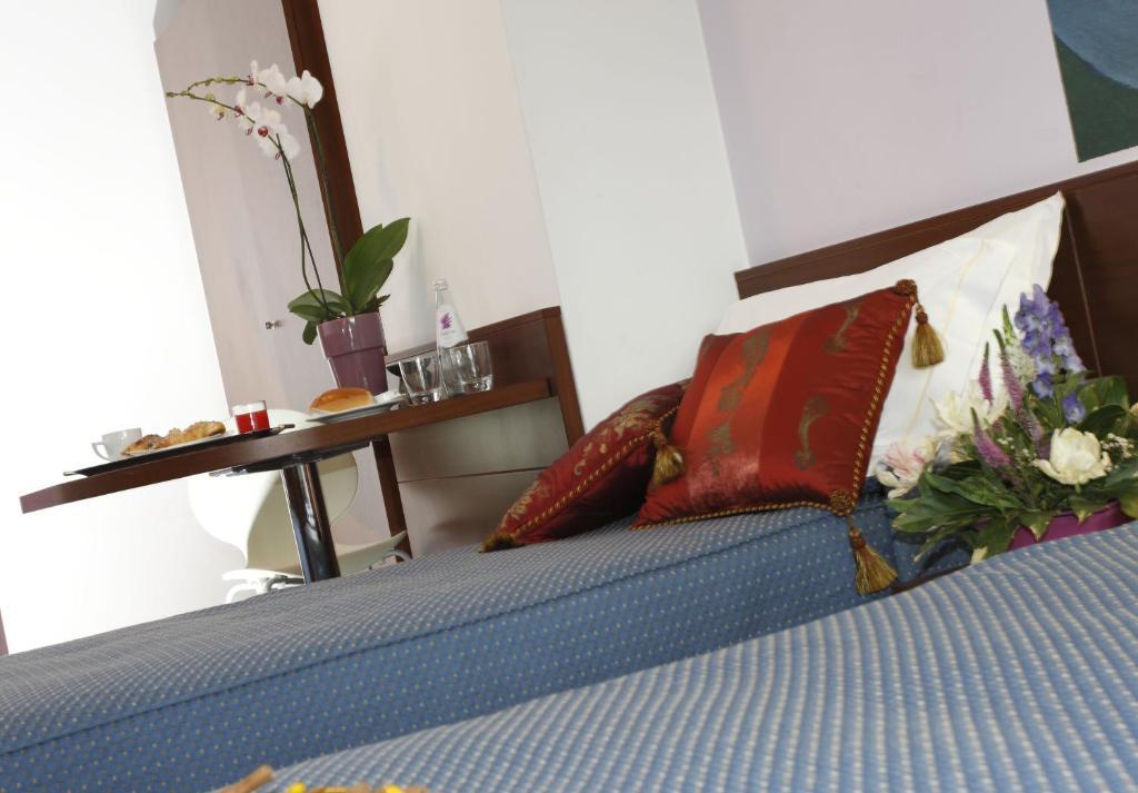 Hotel Il Monte سيرّافالّي الغرفة الصورة